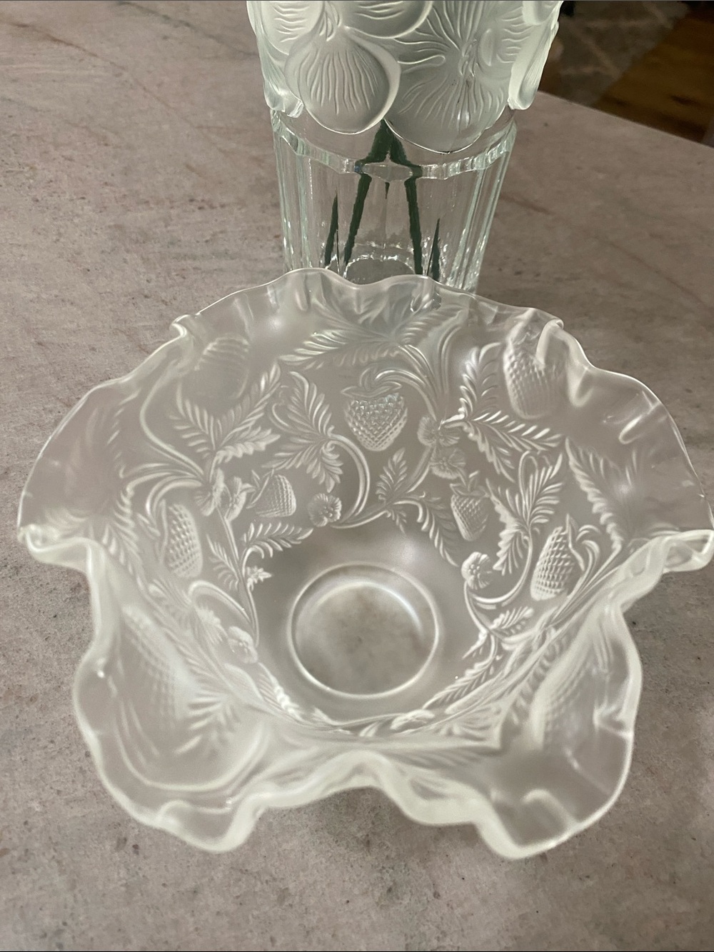 Vintage Fenton Ruffle Frosted Satin Embossed Strawberries Vine Art